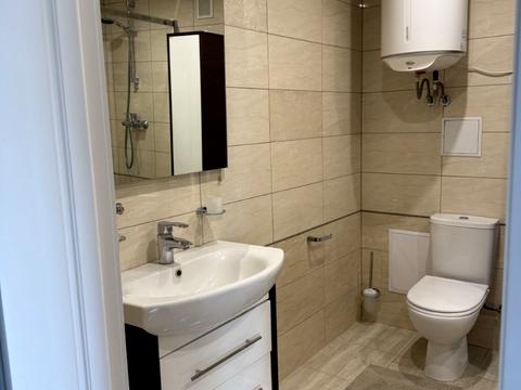 квартира за адресою Академіка Корольова вул., 16/1