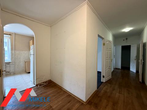 комерційна за адресою Мала Житомирська вул., 10