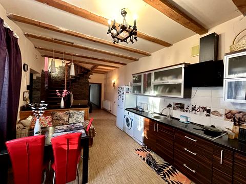 будинок за адресою Богдана Хмельницького вул., 3