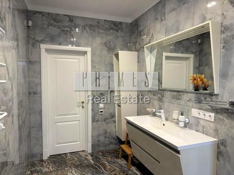 дом по адресу Січова ул.