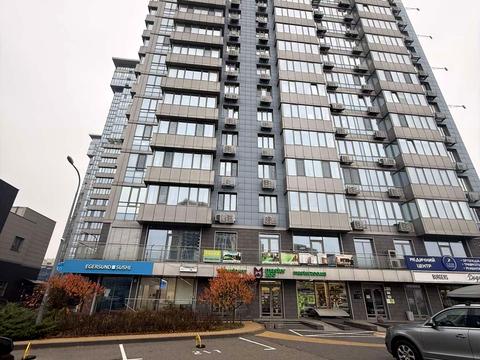 паркомісце за адресою Дніпровська набережна вул., 14