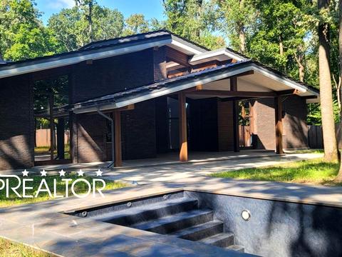 будинок за адресою Київська