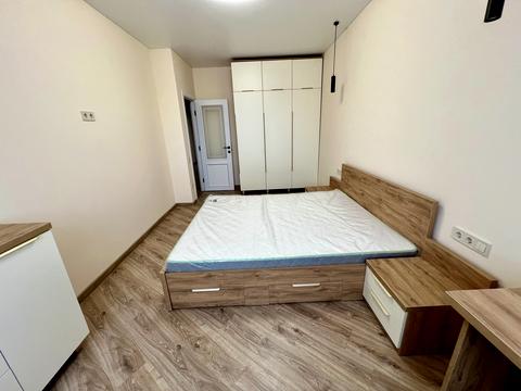 квартира по адресу Героїв Крут ул., 8