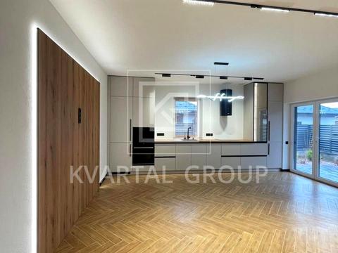 дом по адресу Успішна, 10ж