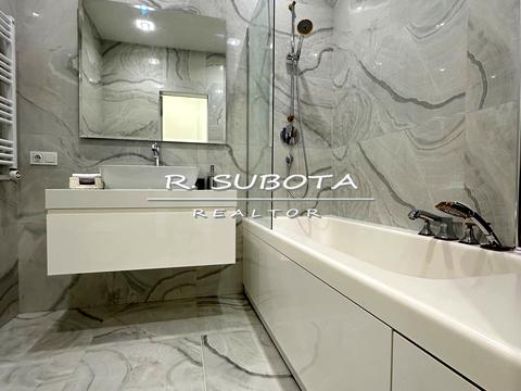 квартира за адресою Сергія Подолинського вул. (Благоєва), 31