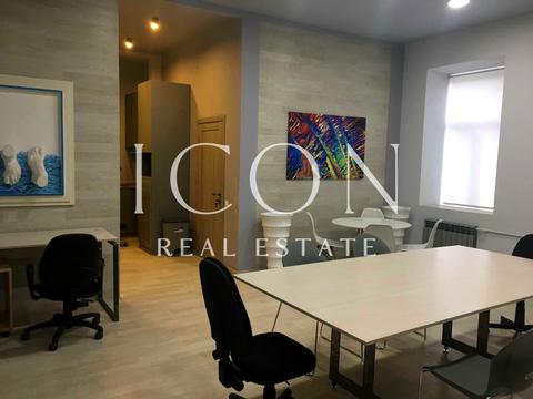 комерційна за адресою Тарасівська вул., 16