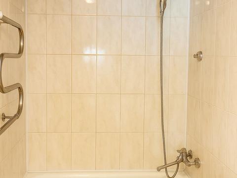 будинок за адресою Незламна вул. (Ватутіна), 16