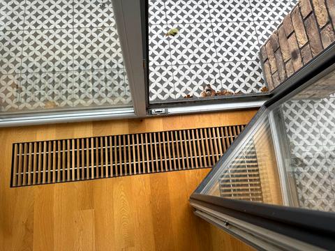 дом по адресу Евгения Коновальца ул.