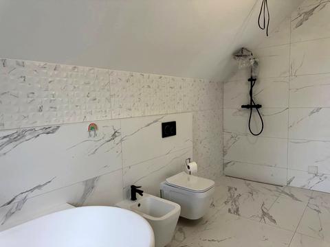 дом по адресу Евгения Коновальца ул.