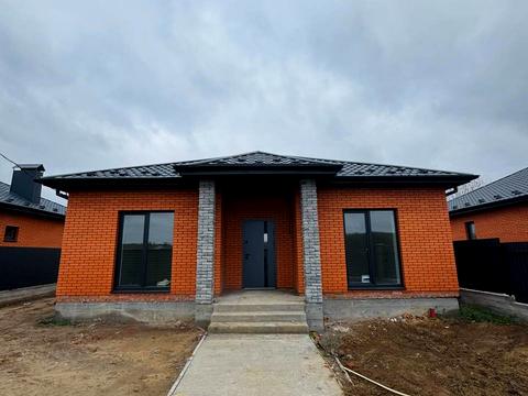 будинок за адресою Квітки Цісик вул.