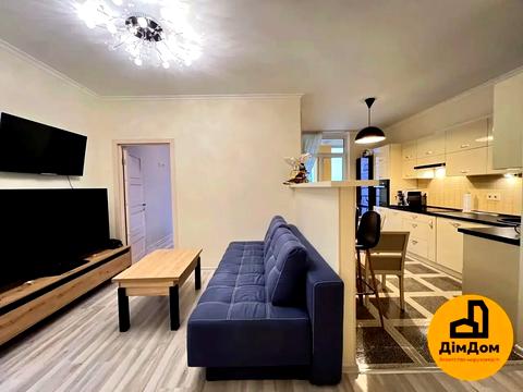 квартира за адресою Регенераторна вул., 4 к4