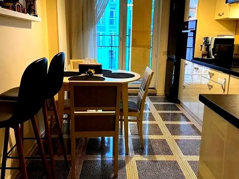 квартира за адресою Регенераторна вул., 4 к4