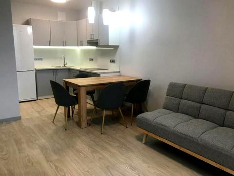 квартира за адресою Дніпровська набережна вул., 20-Б