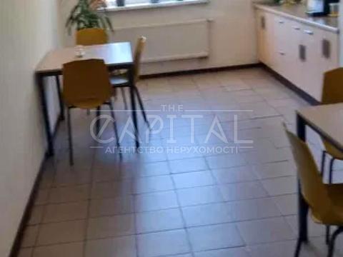 комерційна за адресою Свято-Покровська вул. (Леніна), 68