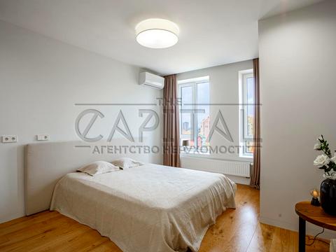 квартира за адресою Регенераторна вул., 4 к14