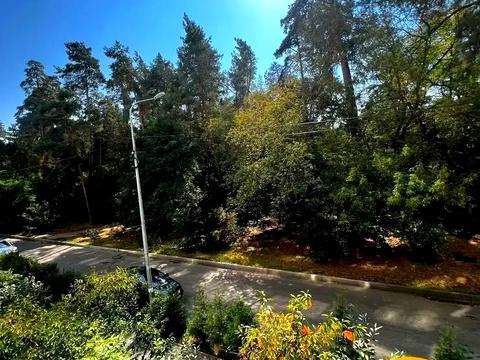 квартира за адресою Миколи Хвильового вул., 1