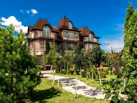 будинок за адресою Колективна вул.