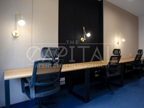 комерційна за адресою Василя Тютюнника вул. (Анрі Барбюса), 1