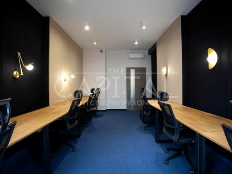 комерційна за адресою Василя Тютюнника вул. (Анрі Барбюса), 1