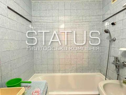 квартира за адресою Володимира Івасюка вул. (Головка), 4