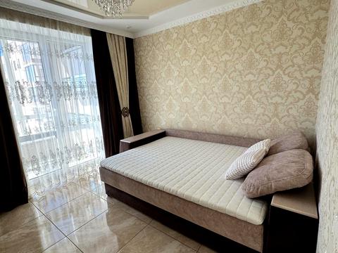 квартира по адресу Олега Антонова ул. (Карла Маркса), 13б