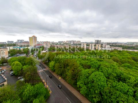 квартира по адресу Героїв Оборони ул., 10-А