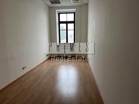 комерційна за адресою Богдана Хмельницького вул., 47