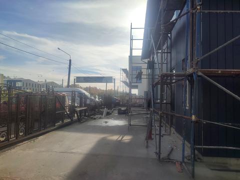 комерційна за адресою Дорожна, 61