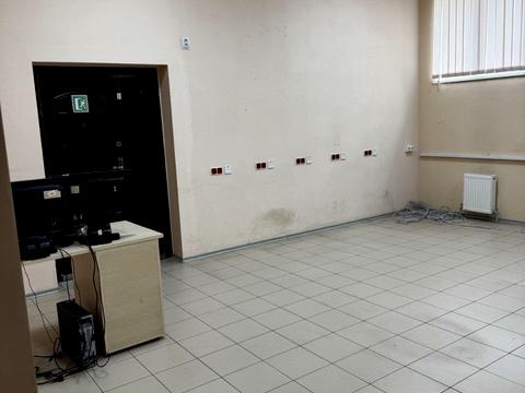 комерційна за адресою Колективна вул., 10