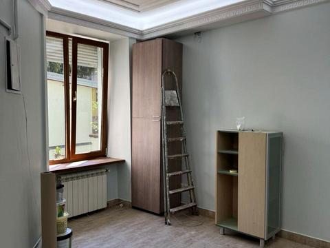 коммерческая по адресу Витовского ул. (Дзержинского), 27