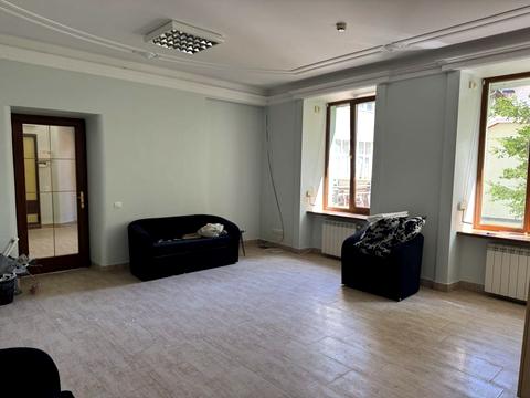 коммерческая по адресу Витовского ул. (Дзержинского), 27