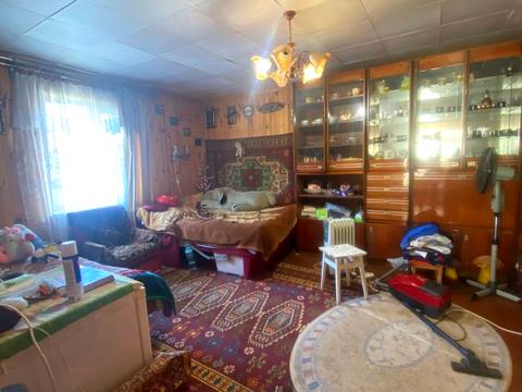 будинок за адресою Черешнева