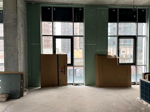 коммерческая по адресу Андрея Верхогляда ул. (Михайла Драгомирова), 19-А