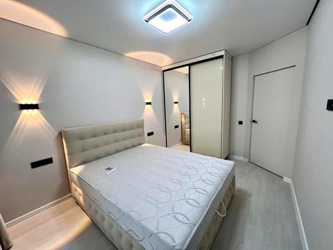 квартира за адресою Юліана Пелеша вул., 2