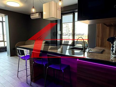 квартира за адресою Миру просп., 1