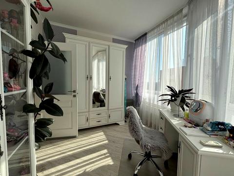 квартира по адресу Князей Кориатовичей ул., 114