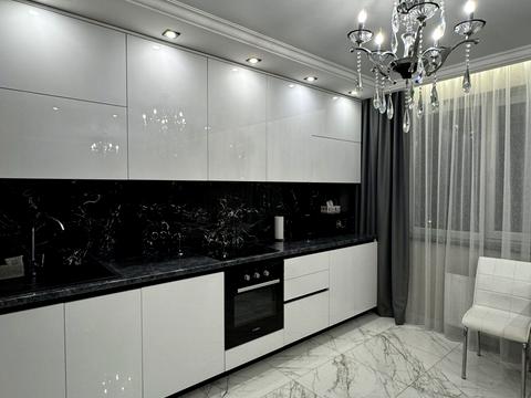 квартира за адресою Академіка Сахарова вул., 3