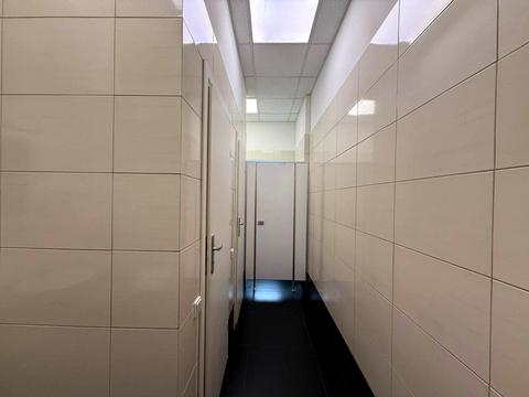 комерційна за адресою Сім'ї Прахових вул. (Гайдара), 50