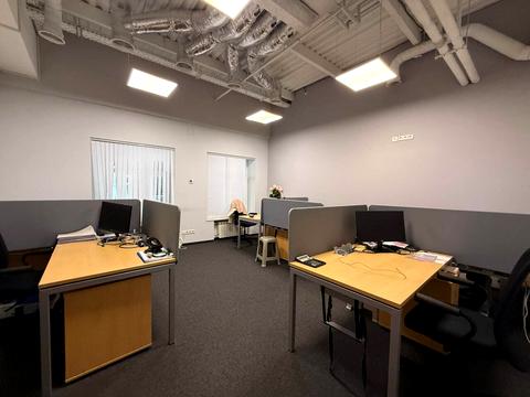 комерційна за адресою Сім'ї Прахових вул. (Гайдара), 50