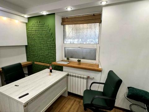 коммерческая по адресу Володимира Мономаха ул. (Московська), 31