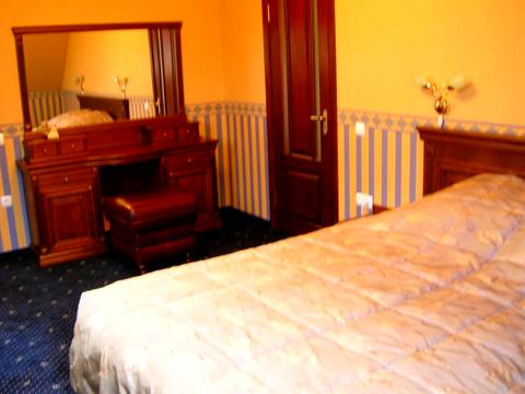 комерційна за адресою Бориславська вул., 21