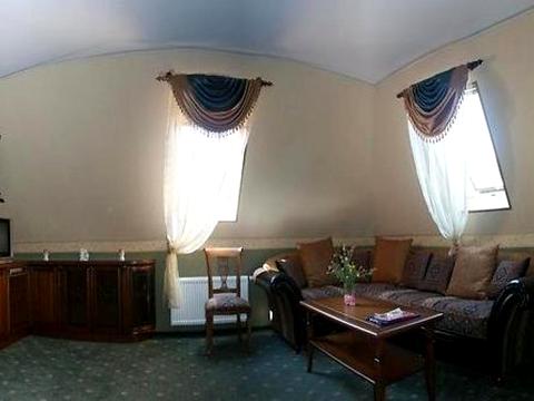 комерційна за адресою Бориславська вул., 21