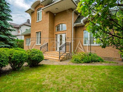 дом по адресу Луговая ул.