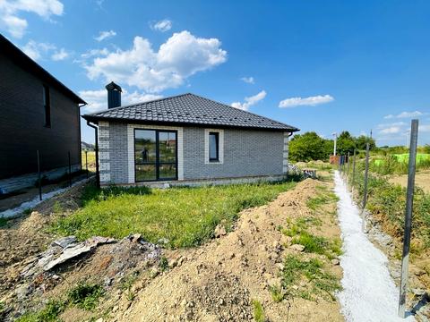 будинок за адресою Лучанська