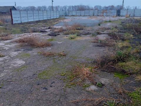 участок по адресу с. Равнополье, Перемоги, 30/1