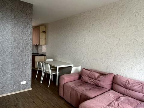 будинок за адресою с. Погреби, Центральна