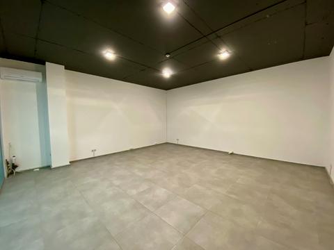 комерційна за адресою Зарічанська вул., 13В