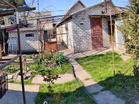 дом по адресу пгт. Яворницкое (Илларионово), Янтарна