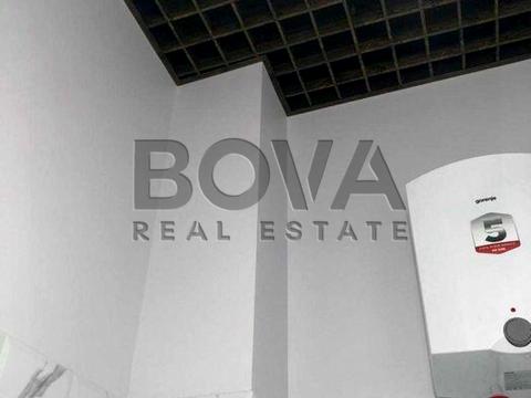 комерційна за адресою Драгоманова вул., 2-А