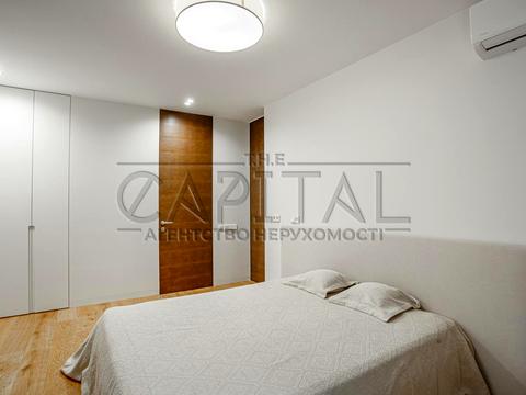 квартира за адресою Регенераторна вул., 4к2